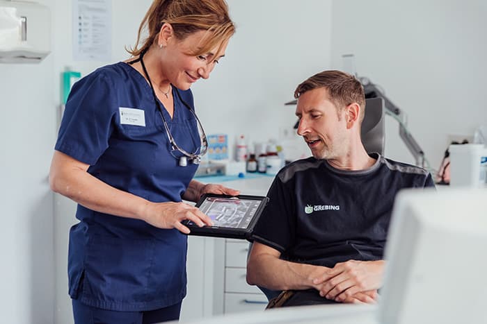 Bildnachweis: Praxis am Mühlenviertel MVZ GmbH / Grebing TV Teamfotos und Mitarbeiterportraits